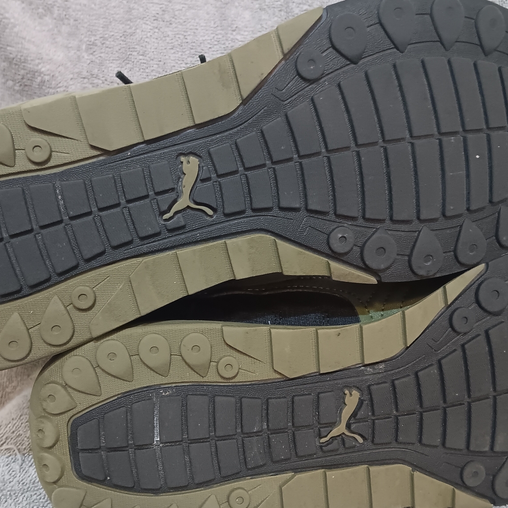 Porsche Design Black and Olive Shoes By PUMA - Picture 4 of 5